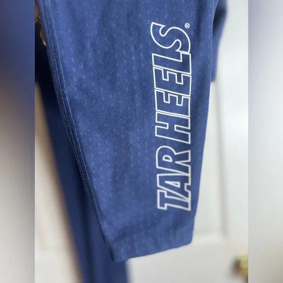 Carolina Tar Heels Women’s Nike Dri Fit Leggings Size Large Full Length Logo - Picture 4 of 10